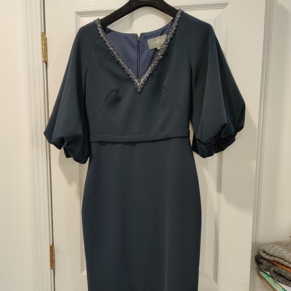 Theia Couture - Picture 6 of 6